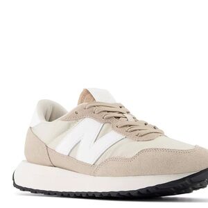 New Balance 327 Sneakers